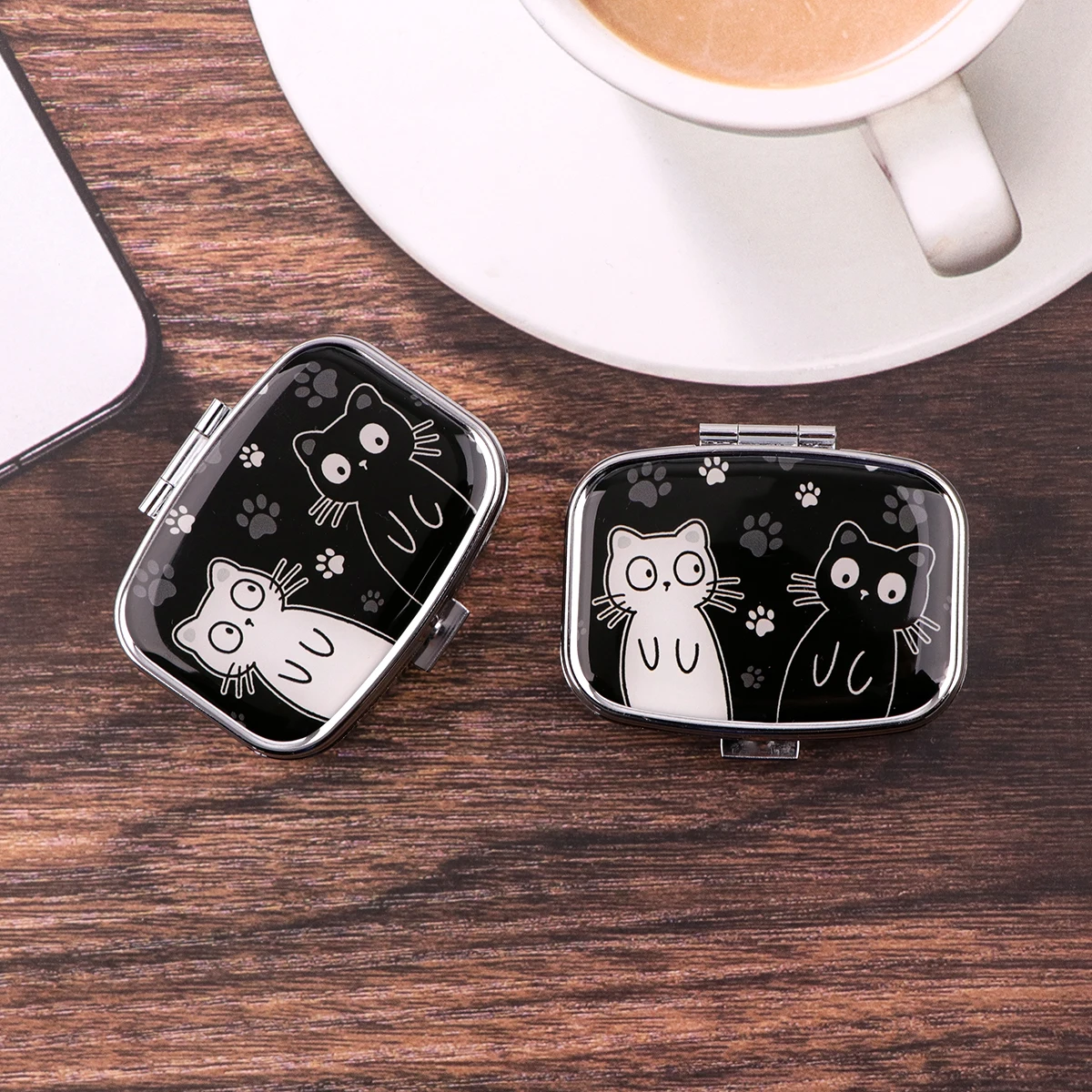 Cartoon Black And White Cat Tr - огляд і ціна Tablet Accessories